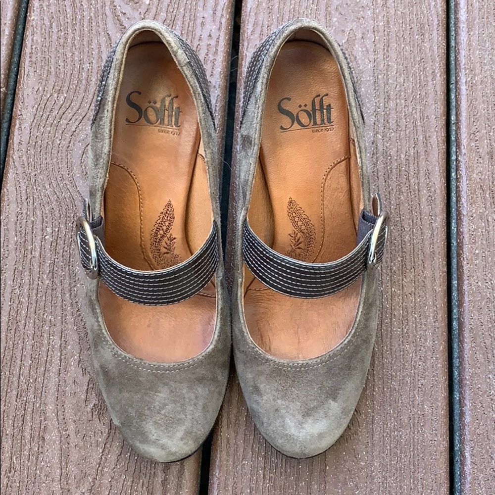 SOFFT gray suede women’s heels 6.5 NEW - Picture 3 of 8